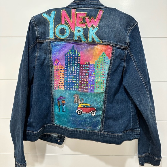 Jean Jacket - hand painted- New York - Picture 1 of 4